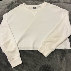 Loose & cropped henley tee!